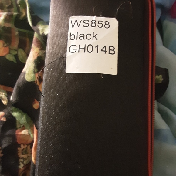 COPY - Brand New Ultimate Karaoke  with Case - Picture 4 of 4